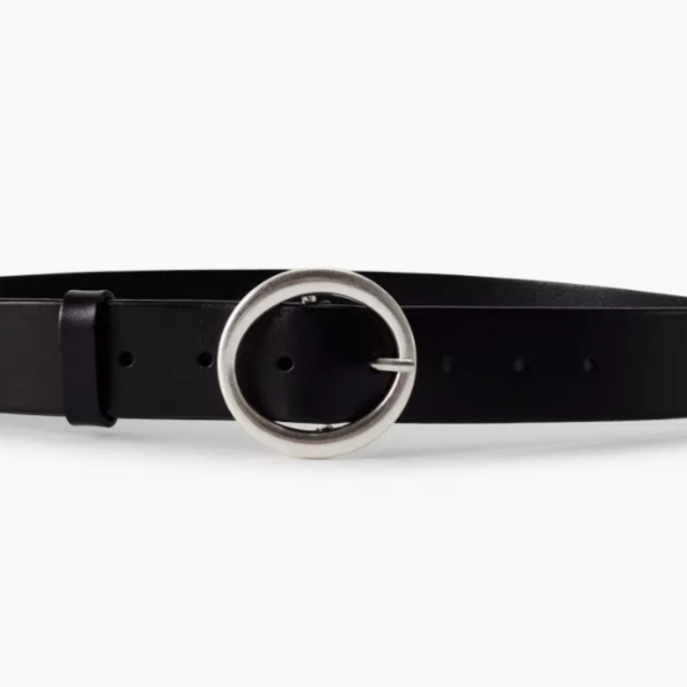 Aritzia AUXILIARY Classic Black Leather Belt